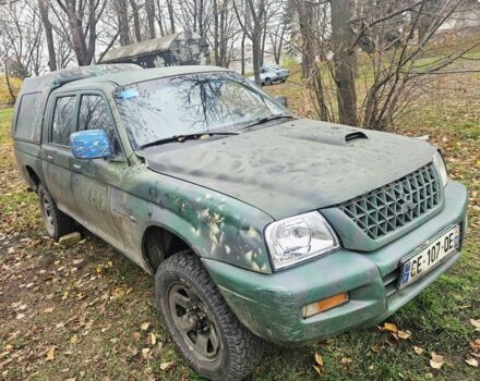 Зелений Міцубісі Л 200, об'ємом двигуна 2.5 л та пробігом 250 тис. км за 2620 $, фото 1 на Automoto.ua