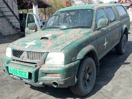 Міцубісі Л 200 2005 у Львові на Automoto.ua Зелений Міцубісі Л 200, об'ємом двигуна 2.5 л та пробігом 190 тис. км за 3100 $, фото 1 на Automoto.ua