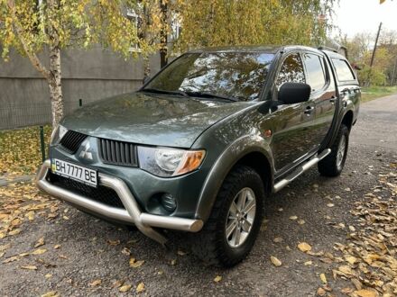 Міцубісі Л 200 2007 у Одесі на Automoto.ua Зелений Міцубісі Л 200, об'ємом двигуна 2.5 л та пробігом 132 тис. км за 12500 $, фото 1 на Automoto.ua