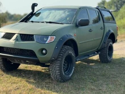 Мицубиси Л 200 2008 в Полтаве на Automoto.ua Зеленый Мицубиси Л 200, объемом двигателя 2.5 л и пробегом 260 тыс. км за 19000 $, фото 1 на Automoto.ua