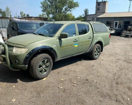 Зелений Міцубісі Л 200, об'ємом двигуна 0 л та пробігом 180 тис. км за 7000 $, фото 1 на Automoto.ua