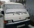 Білий Міцубісі L 300 пасс., об'ємом двигуна 2.5 л та пробігом 777 тис. км за 2900 $, фото 1 на Automoto.ua