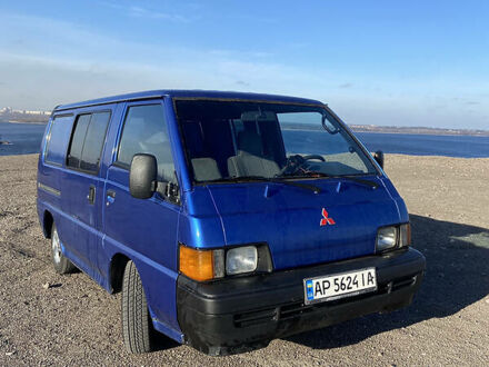 Міцубісі L 300 пасс. 1989 у Запоріжжя на Automoto.ua Синій Міцубісі L 300 пасс., об'ємом двигуна 2 л та пробігом 500 тис. км за 3224 $, фото 1 на Automoto.ua