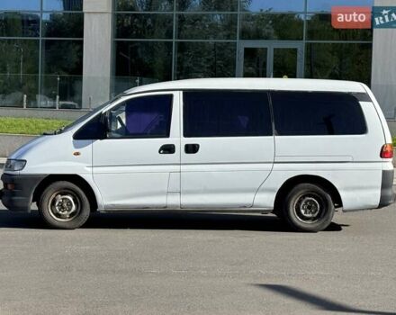 Белый Мицубиси Л 400, объемом двигателя 2.5 л и пробегом 520 тыс. км за 4300 $, фото 6 на Automoto.ua
