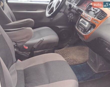 Білий Міцубісі Л 400, об'ємом двигуна 2.5 л та пробігом 294 тис. км за 5240 $, фото 8 на Automoto.ua