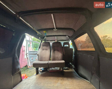 Білий Міцубісі Л 400, об'ємом двигуна 2.48 л та пробігом 315 тис. км за 3333 $, фото 2 на Automoto.ua