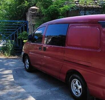 Красный Мицубиси Л 400, объемом двигателя 2.48 л и пробегом 290 тыс. км за 2800 $, фото 7 на Automoto.ua