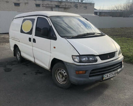 Мицубиси Л 400, объемом двигателя 2.5 л и пробегом 400 тыс. км за 1000 $, фото 1 на Automoto.ua