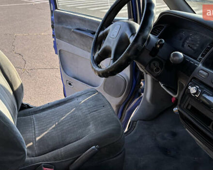 Синий Мицубиси Л 400, объемом двигателя 2.48 л и пробегом 347 тыс. км за 3800 $, фото 24 на Automoto.ua