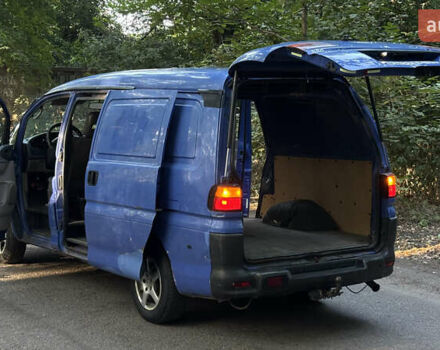 Синий Мицубиси Л 400, объемом двигателя 2.48 л и пробегом 347 тыс. км за 3800 $, фото 6 на Automoto.ua