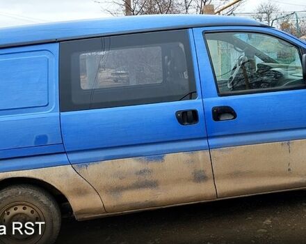 Синий Мицубиси Л 400, объемом двигателя 2.5 л и пробегом 350 тыс. км за 2200 $, фото 1 на Automoto.ua