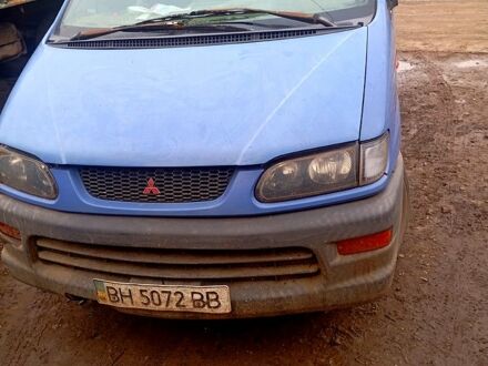 Синий Мицубиси Л 400, объемом двигателя 2.5 л и пробегом 350 тыс. км за 2200 $, фото 1 на Automoto.ua
