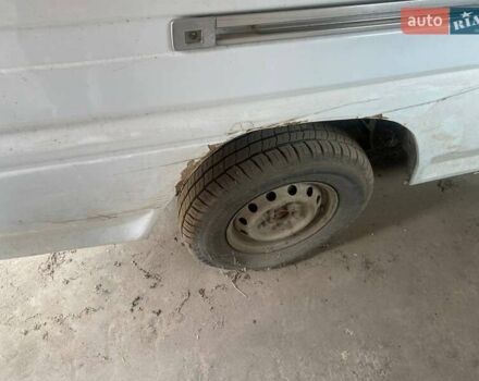 Білий Міцубісі Л300, об'ємом двигуна 0 л та пробігом 373 тис. км за 1500 $, фото 1 на Automoto.ua