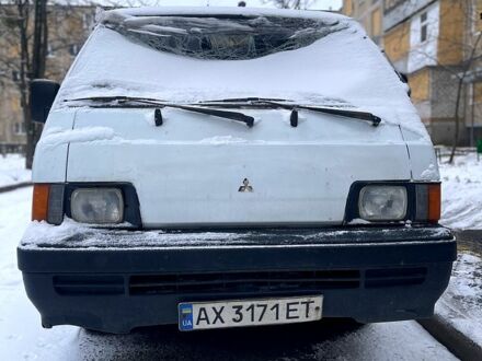 Мицубиси Л300 1990 в Харькове на Automoto.ua Белый Мицубиси Л300, объемом двигателя 2 л и пробегом 400 тыс. км за 1200 $, фото 1 на Automoto.ua