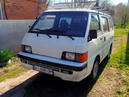 Мицубиси Л300 1991 в Чернигове на Automoto.ua Белый Мицубиси Л300, объемом двигателя 2 л и пробегом 260 тыс. км за 2300 $, фото 1 на Automoto.ua