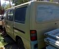 Бежевий Міцубісі Л300, об'ємом двигуна 2 л та пробігом 300 тис. км за 1440 $, фото 6 на Automoto.ua