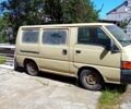 Бежевий Міцубісі Л300, об'ємом двигуна 2 л та пробігом 300 тис. км за 1440 $, фото 8 на Automoto.ua
