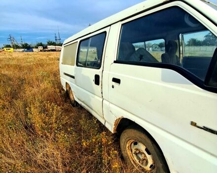 Мицубиси Л300, объемом двигателя 2.5 л и пробегом 200 тыс. км за 500 $, фото 2 на Automoto.ua