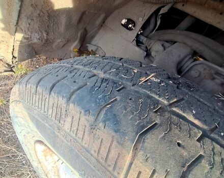 Мицубиси Л300, объемом двигателя 2.5 л и пробегом 200 тыс. км за 500 $, фото 4 на Automoto.ua