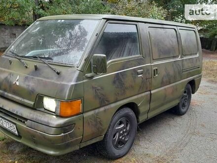Мицубиси Л300 1999 в Малине на Automoto.ua Зеленый Мицубиси Л300, объемом двигателя 2.5 л и пробегом 290 тыс. км за 2500 $, фото 1 на Automoto.ua