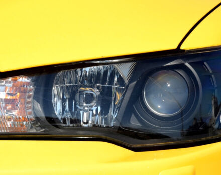 Желтый Мицубиси Лансер Эволюшн, объемом двигателя 2 л и пробегом 180 тыс. км за 24999 $, фото 15 на Automoto.ua
