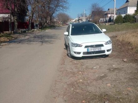 Міцубісі Лансер Спортбек 2009 у Умани на Automoto.ua Білий Міцубісі Лансер Спортбек, об'ємом двигуна 1.5 л та пробігом 279 тис. км за 7500 $, фото 1 на Automoto.ua