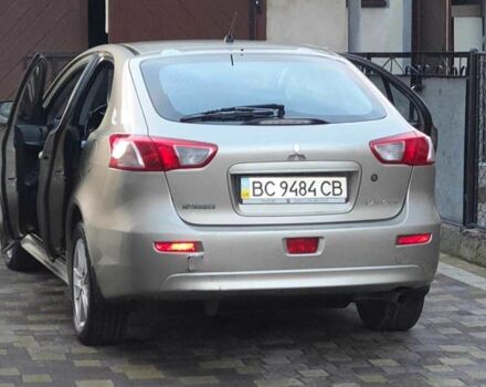 Бежевый Мицубиси Лансер Спортбэк, объемом двигателя 1.8 л и пробегом 204 тыс. км за 7300 $, фото 2 на Automoto.ua