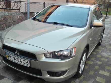 Бежевый Мицубиси Лансер Спортбэк, объемом двигателя 1.8 л и пробегом 204 тыс. км за 7300 $, фото 1 на Automoto.ua