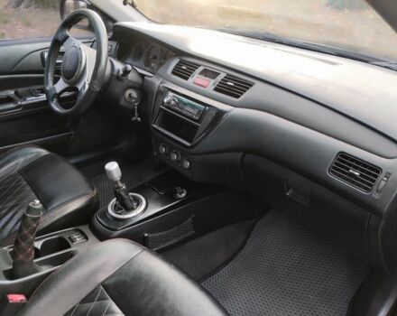 Черный Мицубиси Лансер Спортбэк, объемом двигателя 2 л и пробегом 219 тыс. км за 3999 $, фото 18 на Automoto.ua