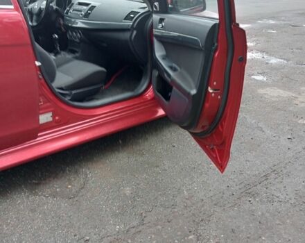 Красный Мицубиси Лансер Спортбэк, объемом двигателя 1.8 л и пробегом 318 тыс. км за 6850 $, фото 6 на Automoto.ua