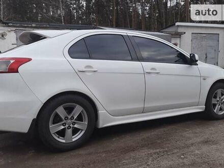 Мицубиси Лансер Х 2008 в Житомире на Automoto.ua Белый Мицубиси Лансер Х, объемом двигателя 1.8 л и пробегом 139 тыс. км за 7000 $, фото 1 на Automoto.ua