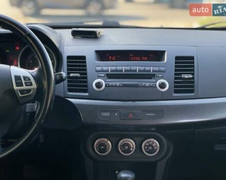 Мицубиси Лансер 2008 в Днепре (Днепропетровске) на Automoto.ua Белый Мицубиси Лансер, объемом двигателя 1.8 л и пробегом 185 тыс. км за 8500 $, фото 16 на Automoto.ua