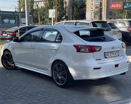 Мицубиси Лансер 2008 в Днепре (Днепропетровске) на Automoto.ua Белый Мицубиси Лансер, объемом двигателя 1.8 л и пробегом 185 тыс. км за 8500 $, фото 5 на Automoto.ua