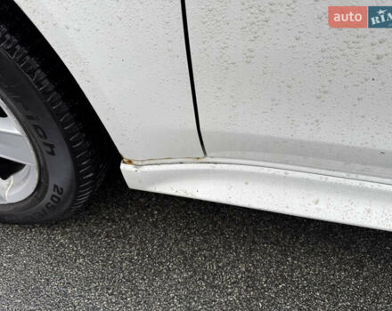 Белый Мицубиси Лансер, объемом двигателя 1.8 л и пробегом 258 тыс. км за 6100 $, фото 7 на Automoto.ua