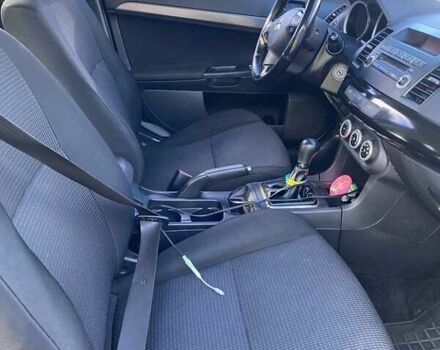 Белый Мицубиси Лансер, объемом двигателя 1.8 л и пробегом 215 тыс. км за 7000 $, фото 6 на Automoto.ua