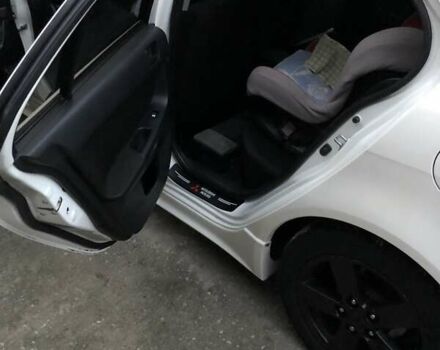 Белый Мицубиси Лансер, объемом двигателя 1.8 л и пробегом 215 тыс. км за 7000 $, фото 13 на Automoto.ua