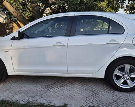 Білий Міцубісі Lancer, об'ємом двигуна 1.5 л та пробігом 154 тис. км за 8700 $, фото 1 на Automoto.ua