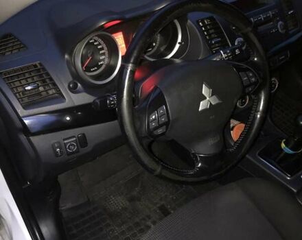 Белый Мицубиси Лансер, объемом двигателя 1.8 л и пробегом 215 тыс. км за 7000 $, фото 7 на Automoto.ua