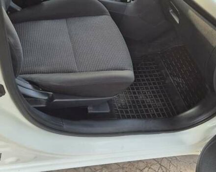 Білий Міцубісі Lancer, об'ємом двигуна 1.5 л та пробігом 154 тис. км за 8700 $, фото 33 на Automoto.ua