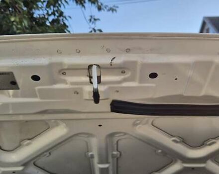 Білий Міцубісі Lancer, об'ємом двигуна 1.5 л та пробігом 154 тис. км за 8700 $, фото 38 на Automoto.ua