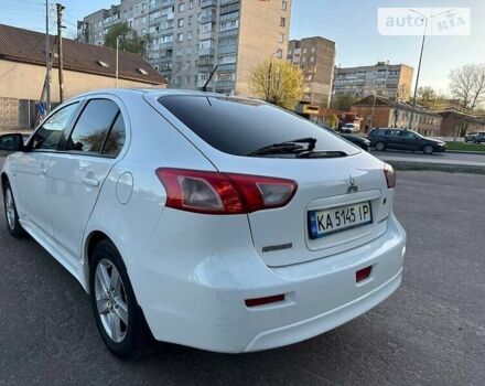 Білий Міцубісі Lancer, об'ємом двигуна 1.8 л та пробігом 262 тис. км за 6500 $, фото 18 на Automoto.ua