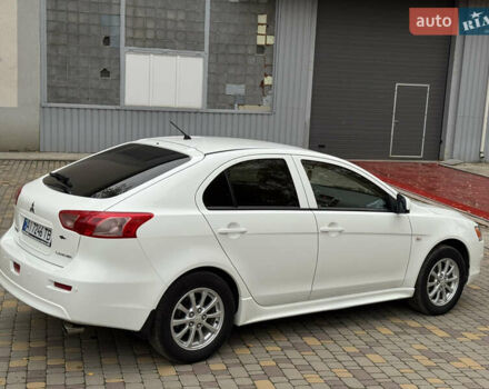 Мицубиси Лансер 2010 в Броварах на Automoto.ua Белый Мицубиси Лансер, объемом двигателя 1.8 л и пробегом 160 тыс. км за 7600 $, фото 5 на Automoto.ua
