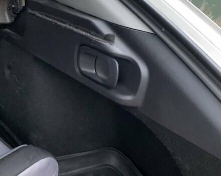 Белый Мицубиси Лансер, объемом двигателя 1.8 л и пробегом 214 тыс. км за 7000 $, фото 20 на Automoto.ua