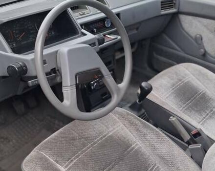 Белый Мицубиси Лансер, объемом двигателя 1.46 л и пробегом 250 тыс. км за 1300 $, фото 5 на Automoto.ua