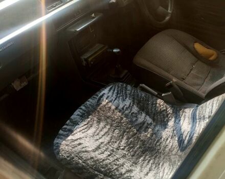 Білий Міцубісі Lancer, об'ємом двигуна 1.8 л та пробігом 0 тис. км за 900 $, фото 3 на Automoto.ua