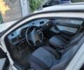 Белый Мицубиси Лансер, объемом двигателя 1.5 л и пробегом 300 тыс. км за 1600 $, фото 4 на Automoto.ua