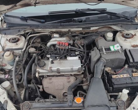 Белый Мицубиси Лансер, объемом двигателя 1.6 л и пробегом 306 тыс. км за 3000 $, фото 17 на Automoto.ua