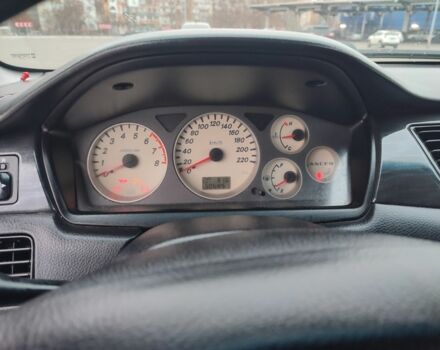 Белый Мицубиси Лансер, объемом двигателя 1.6 л и пробегом 306 тыс. км за 3000 $, фото 16 на Automoto.ua