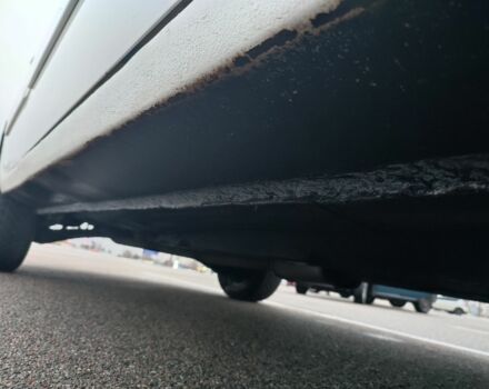 Белый Мицубиси Лансер, объемом двигателя 1.6 л и пробегом 306 тыс. км за 3000 $, фото 9 на Automoto.ua