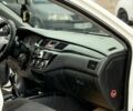 Білий Міцубісі Lancer, об'ємом двигуна 1.6 л та пробігом 301 тис. км за 3300 $, фото 6 на Automoto.ua